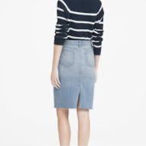 Banana Republic Light Blue denim jean Pencil mini Skirt size 0